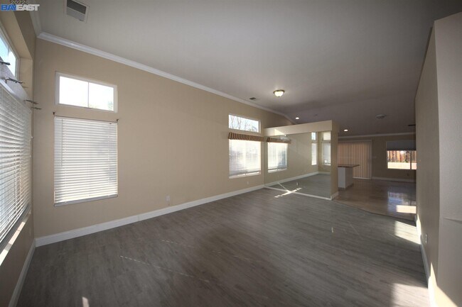 Foto del edificio - 71 Gold Crest Ct