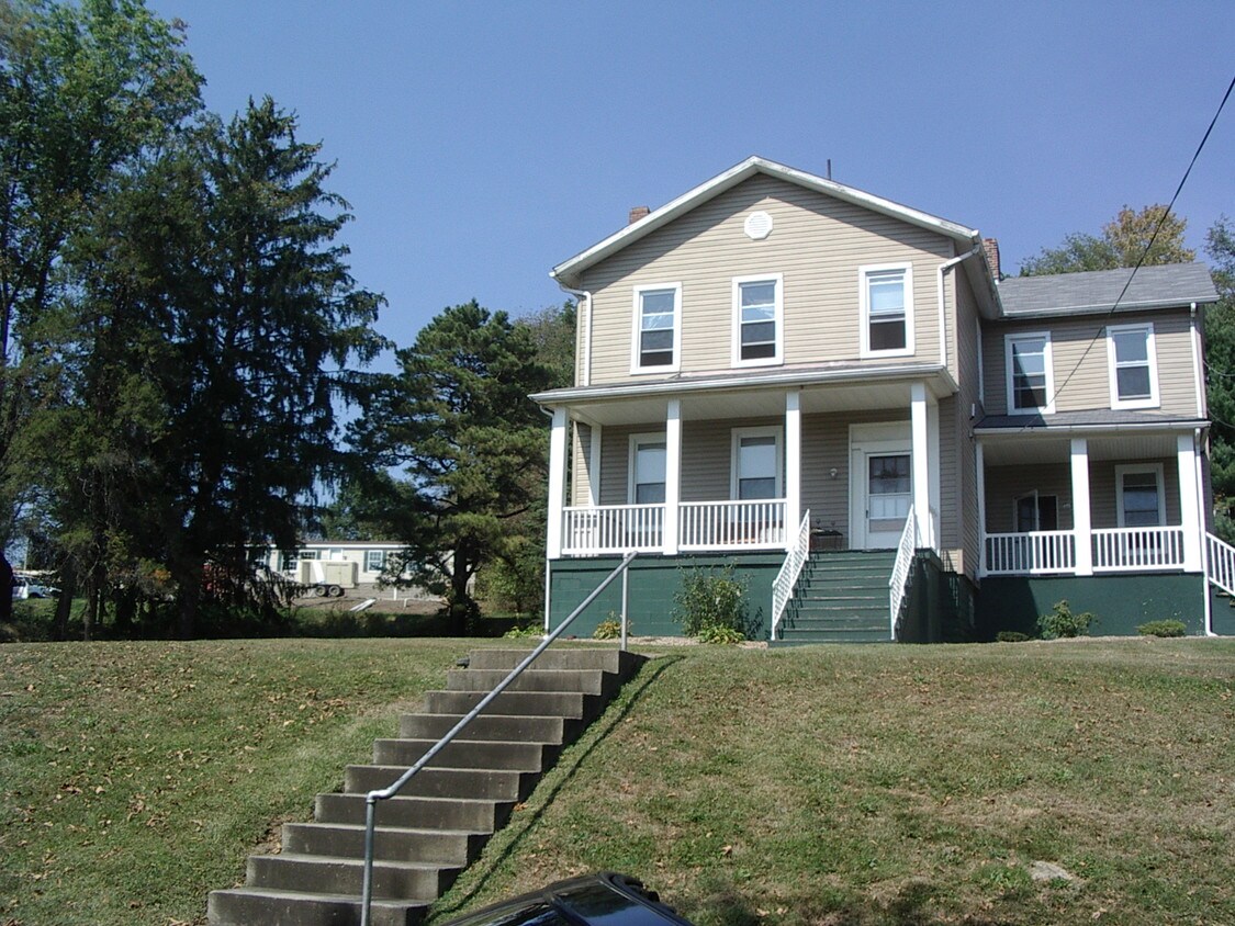 101 Dempe St, McDonald, PA 15057 Apartments in McDonald, PA