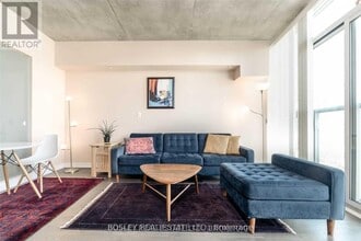 Building Photo - 60 Haslett Ave