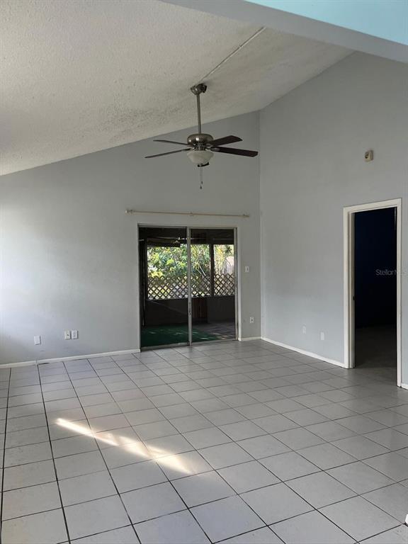 Foto del edificio - 4916 18th St W