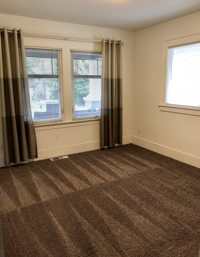 Foto del edificio - 5312 9th Ave NE