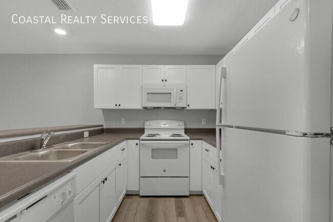 Building Photo - 2253 Whitman Ln