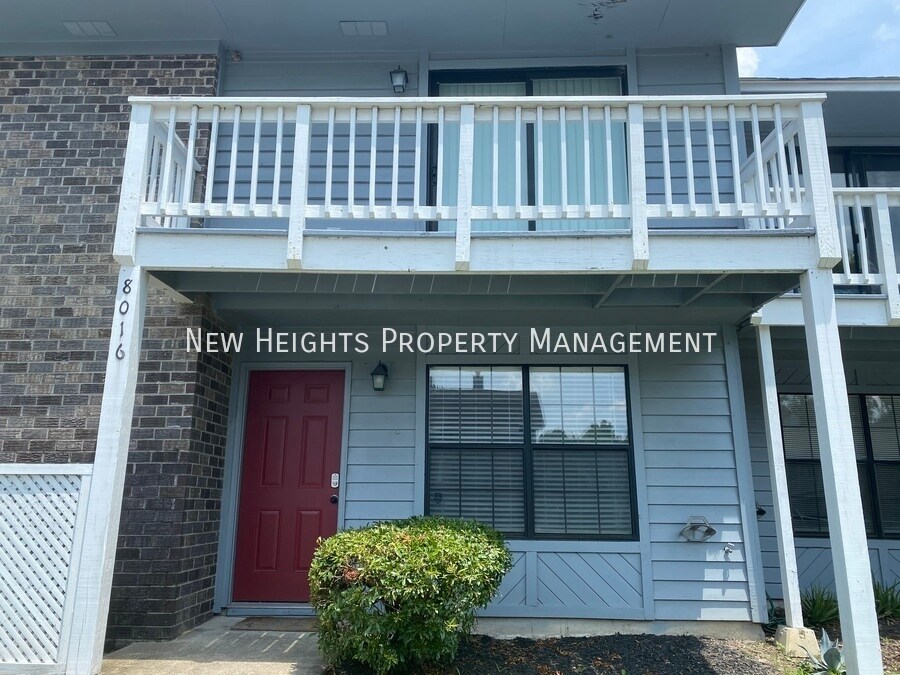 8016 Thelen St, North Charleston, SC 29406 Townhouse for Rent in
