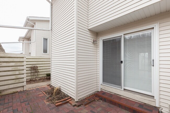 Foto del edificio - 3084 Parkwild Dr