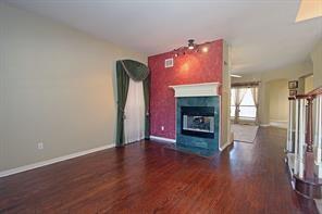 Building Photo - 9738 Valley Ranch Pkwy W
