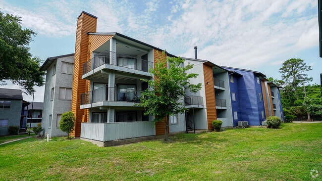 Building Photo - Trenton Place