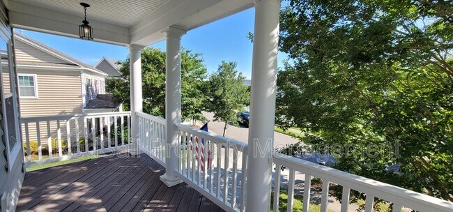 Building Photo - 2225 Tuliptree Cir