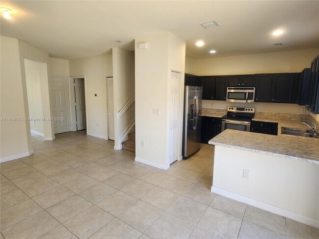 Foto del edificio - 3750 SE 3rd St