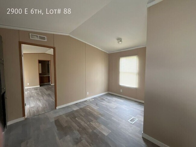 Foto del edificio - 2900 E 6th Ave