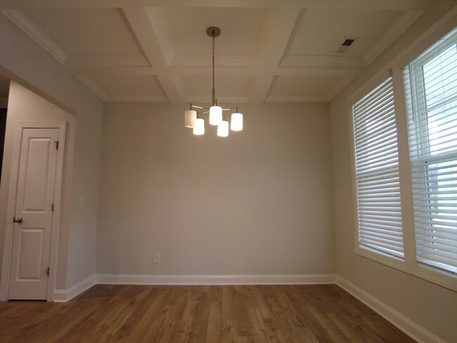 Building Photo - 111 Hanover Ct