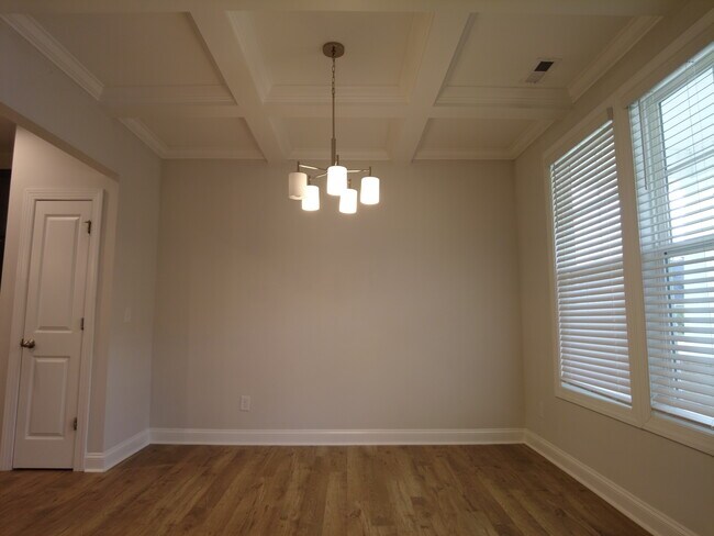 Foto del edificio - 111 Hanover Ct
