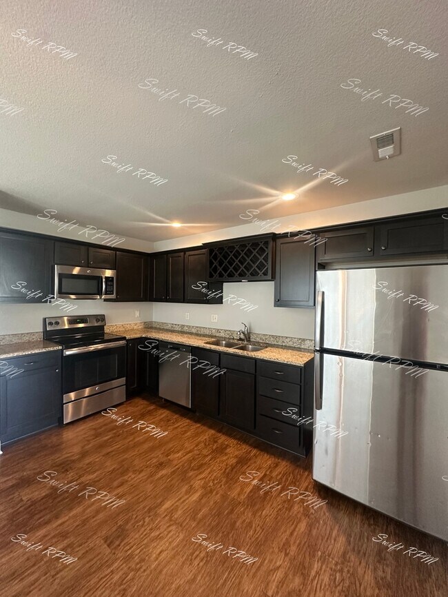 Foto del edificio - 21615 Westover Ct