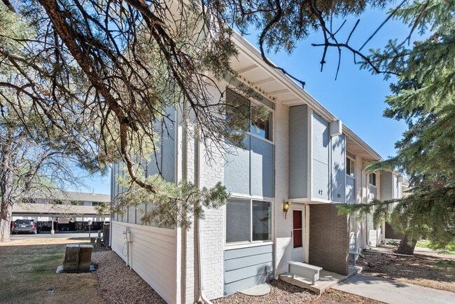 Photo - 42 Evergreen St Townhome