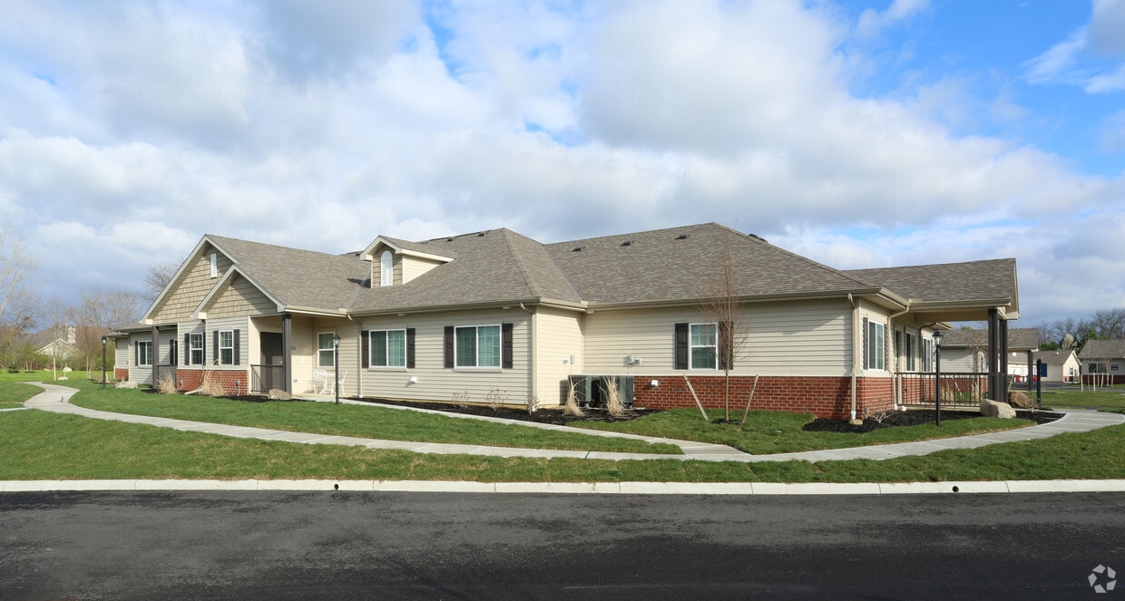 The Village at Gantz Meadows Apartments in Grove City, OH