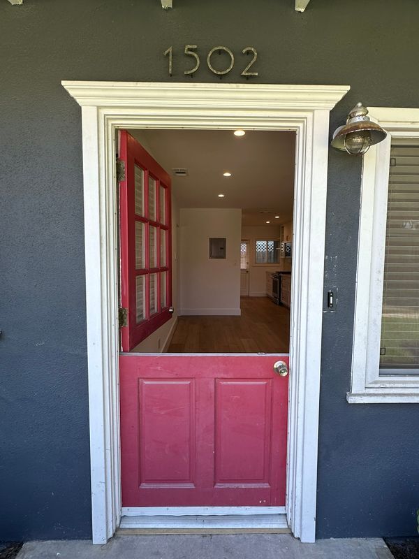 Primary Photo - 1502 Clay St