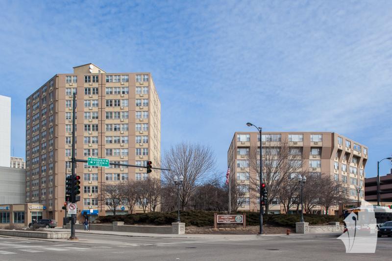 6415 N Sheridan Rd Unit 1, Chicago, IL 60626 Condo for Rent in