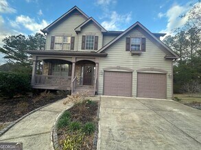 Building Photo - 61 Longwood Ct