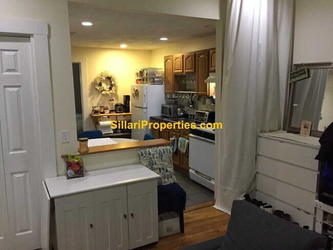 Foto del edificio - 302 Highland Ave