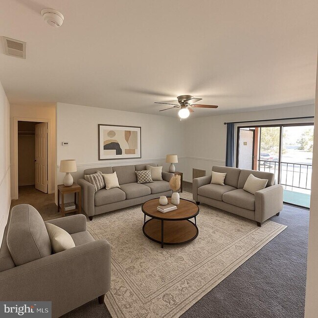 Foto del edificio - 222 Echelon Rd