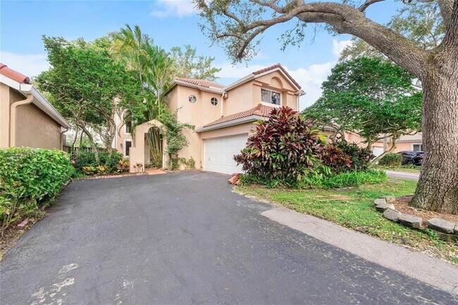 Foto del edificio - 10019 NW 5th St