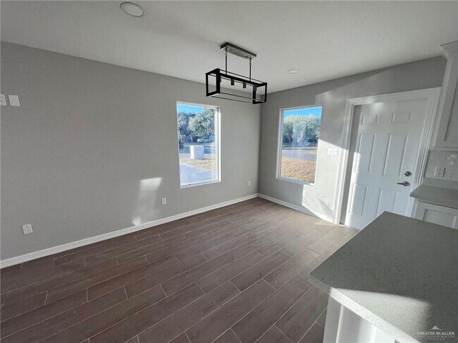 Building Photo - 316 Casiano St