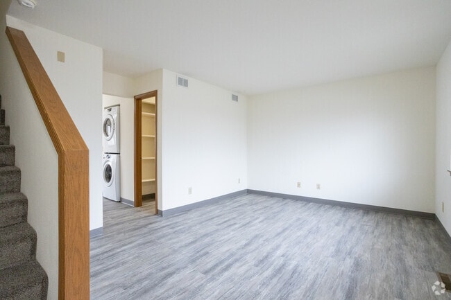 Interior Photo - Cherry Street Town Houses
