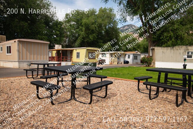 Foto del edificio - 200 N Harrisville Rd