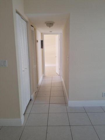 Foto del edificio - 720 N Dixie Hwy