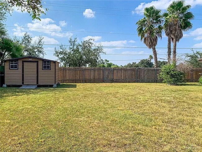 Backyard - 1708 Goldcrest Ave