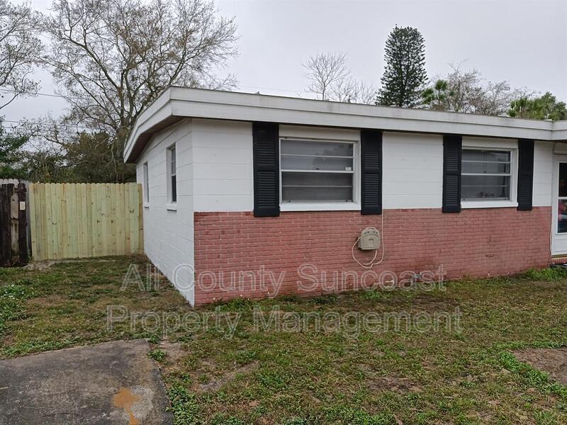 Primary Photo - 8574 94th Ave