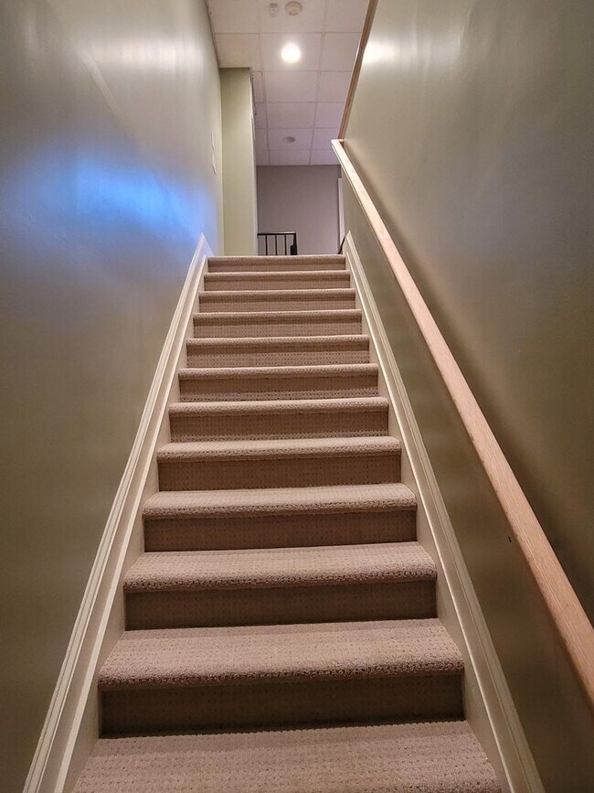 Foto del edificio - 1 Bedroom Single Family Appartment in Monroe