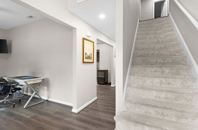 Foto del edificio - 4 Bed 2.5 Bath