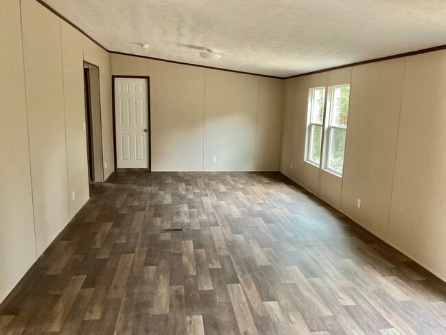 Building Photo - Doublewide Home For Rent in Iron Station N...