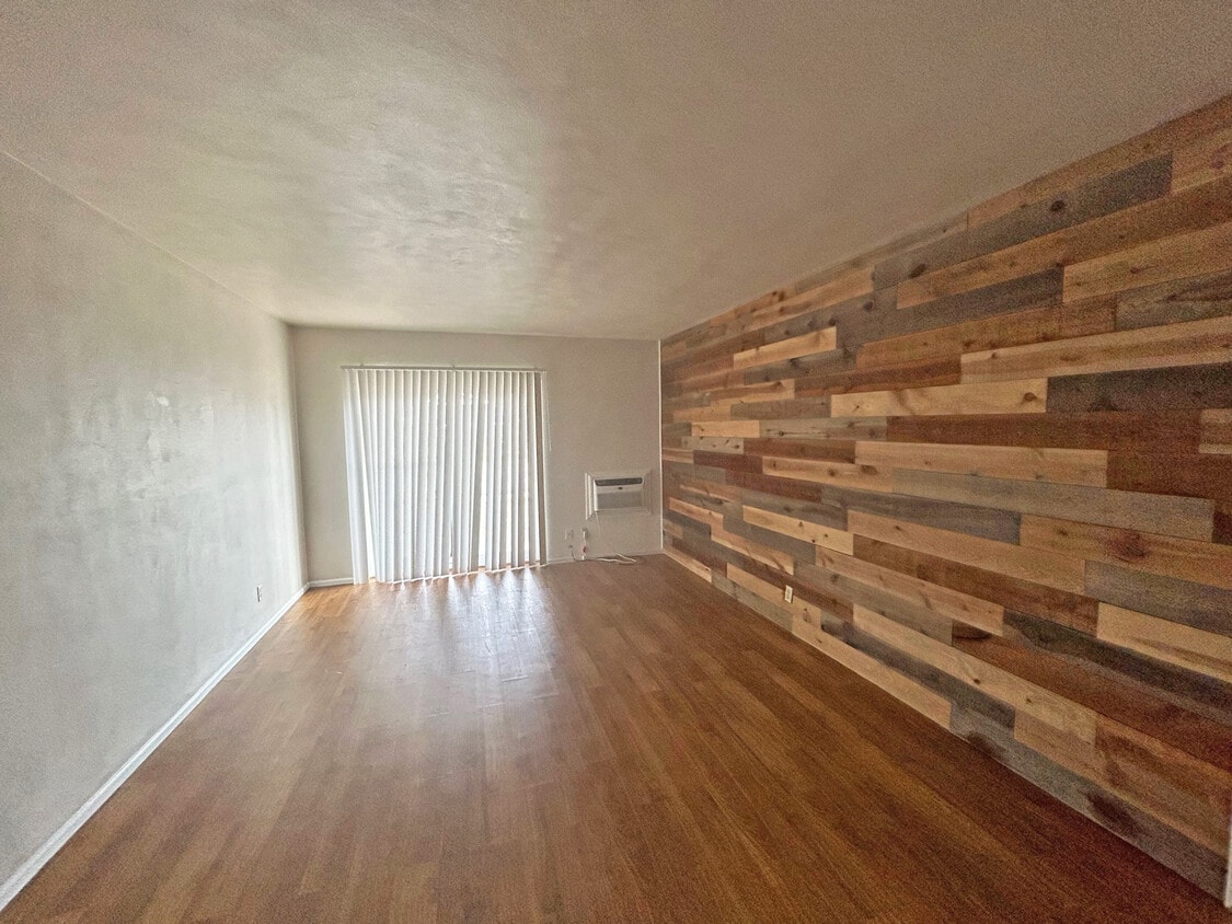 Foto principal - 2727 Hampton Ave