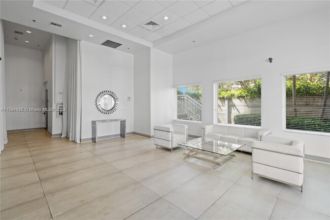 Foto del edificio - 6362 Collins Ave