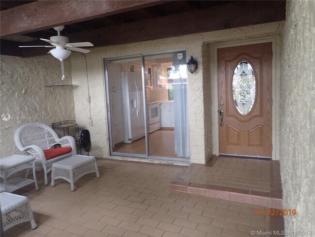 Building Photo - 9819 NW 65th Ct