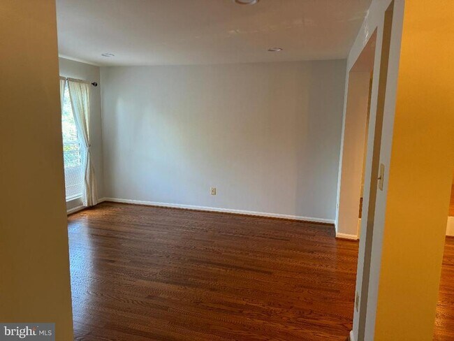Foto del edificio - 12097 Edgemere Cir