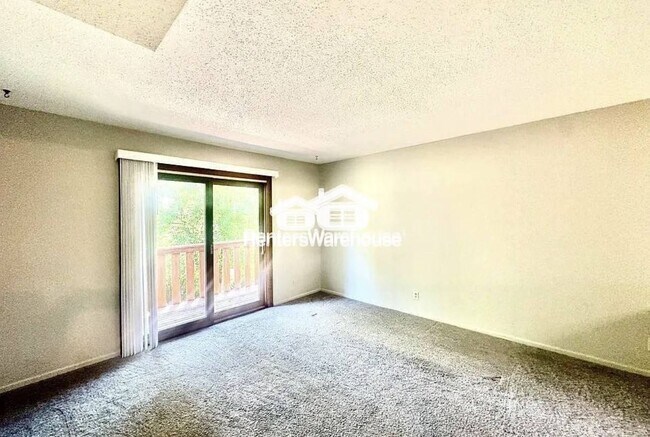 Foto del edificio - 1003 NW Greenwood St