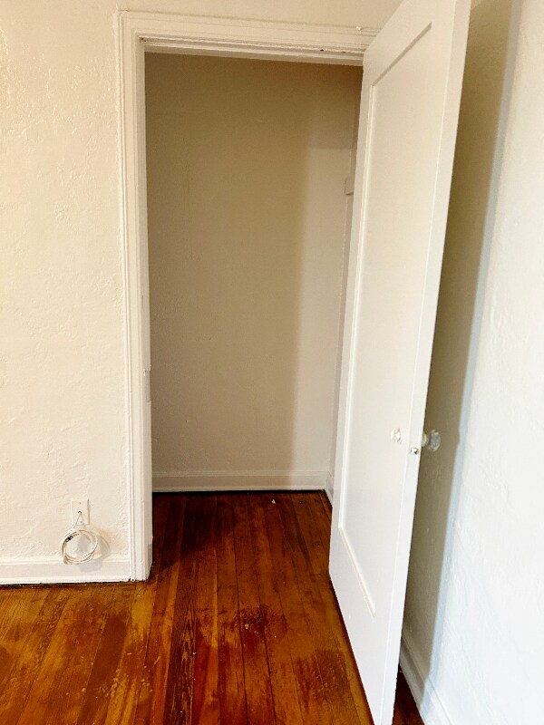 Foto del edificio - 1523 N McCadden Pl