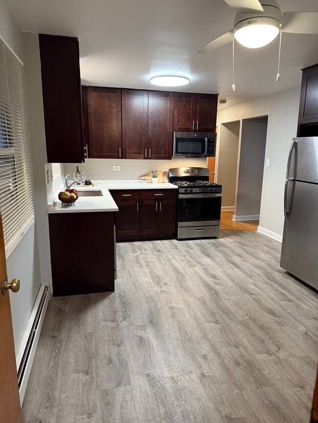 Unidad 2S - Cocina - 8614 W Berwyn Ave