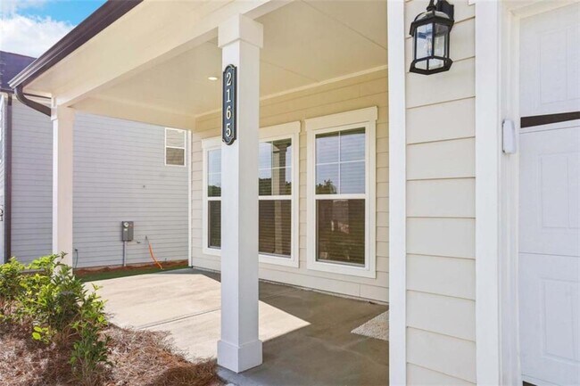 Foto del edificio - 2165 Boxwood Cir