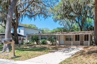 Building Photo - 1159 Green Cay Ave