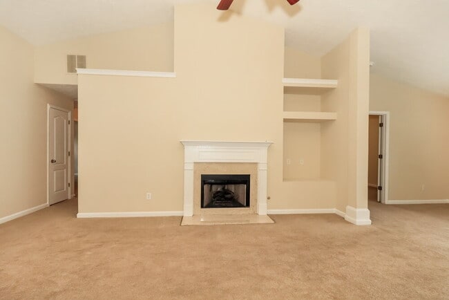 Building Photo - 1678 Sylvia Ct NE