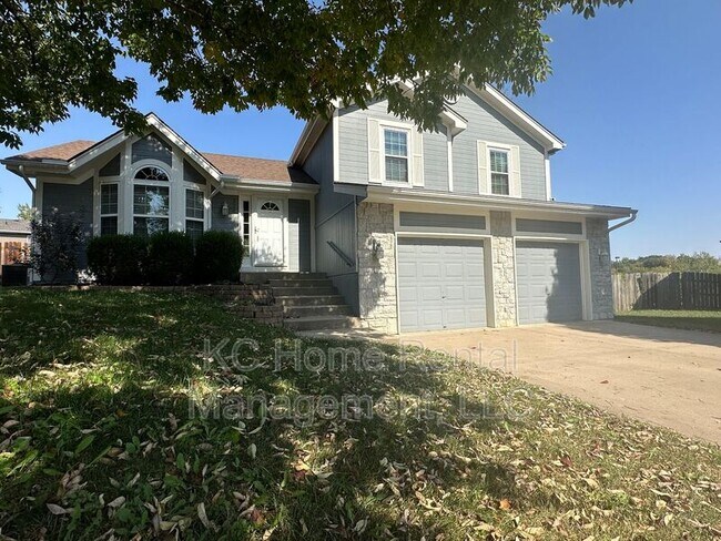 Building Photo - 3304 NW 84th Terrace