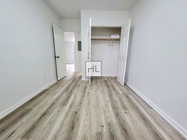 Foto del edificio - Bushwick - 2 BR with Washer/Dryer in-unit ...