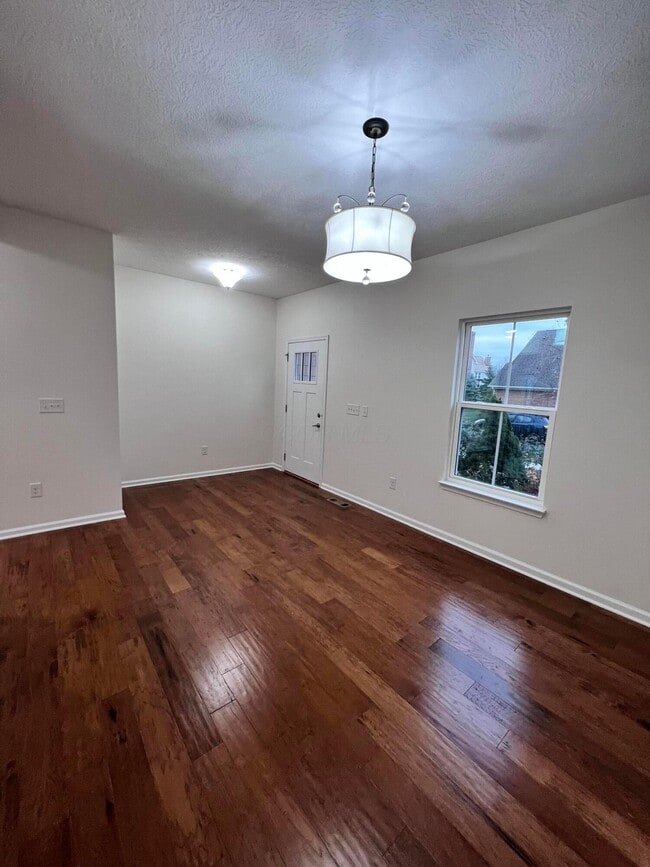 Foto del edificio - 7847 Aideen Ct