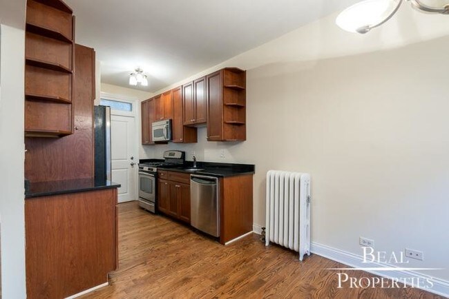 Foto del edificio - 1 bedroom in CHICAGO IL 60613