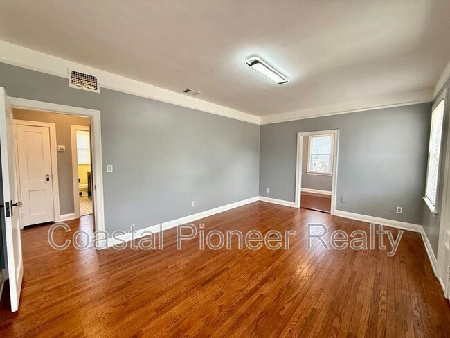 Foto del edificio - 2323 W North B St