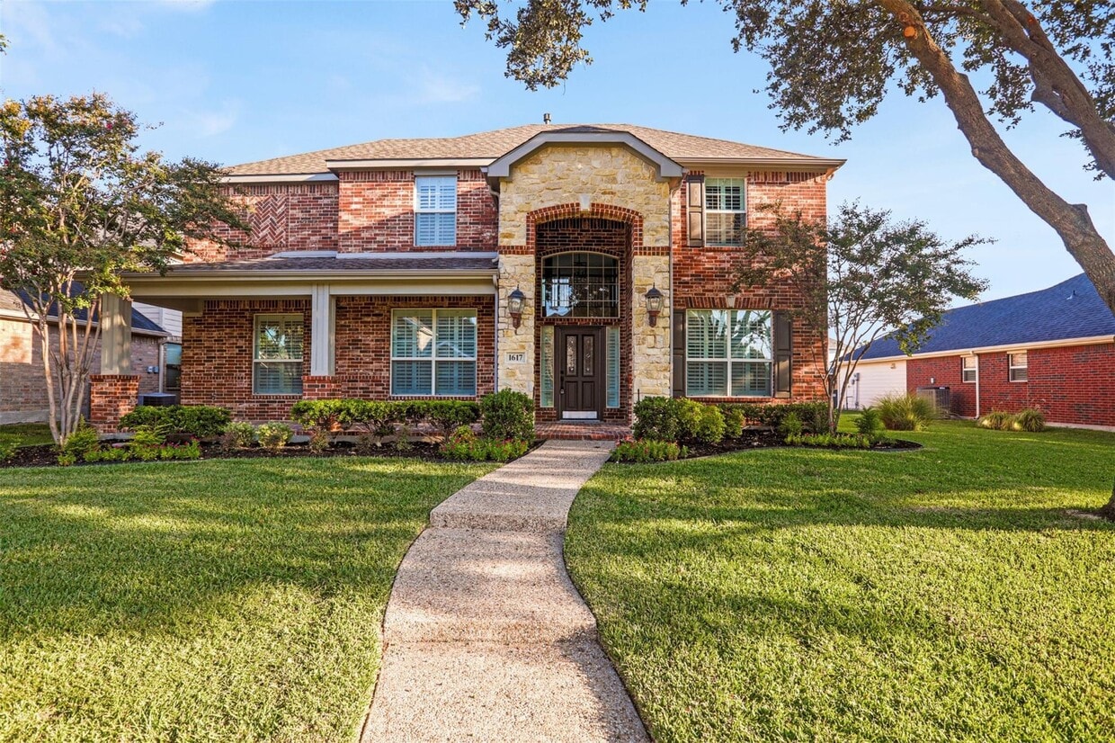 Foto principal - 1617 Sweetbay Dr