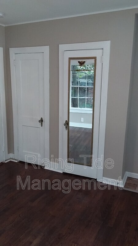 Foto del edificio - 307 Bessemer Super Hwy